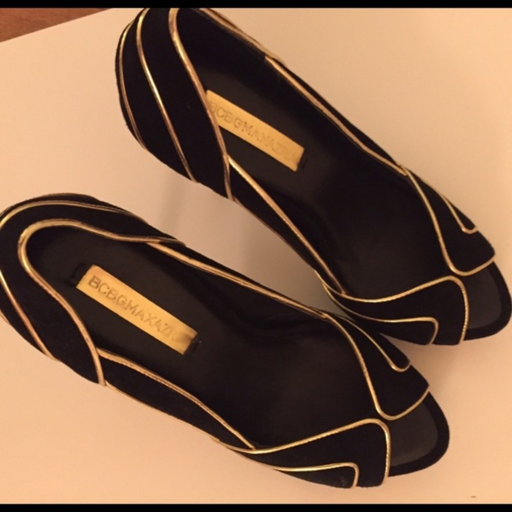 BCBG gold and black open toe stilettos